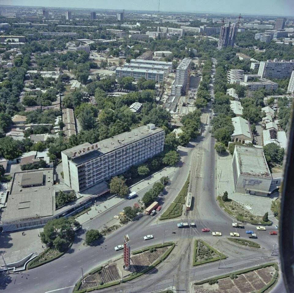 Sapeurnaya-Platz (Mirabad)